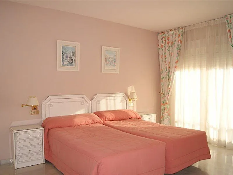 First Flatotel Internacional Benalmádena